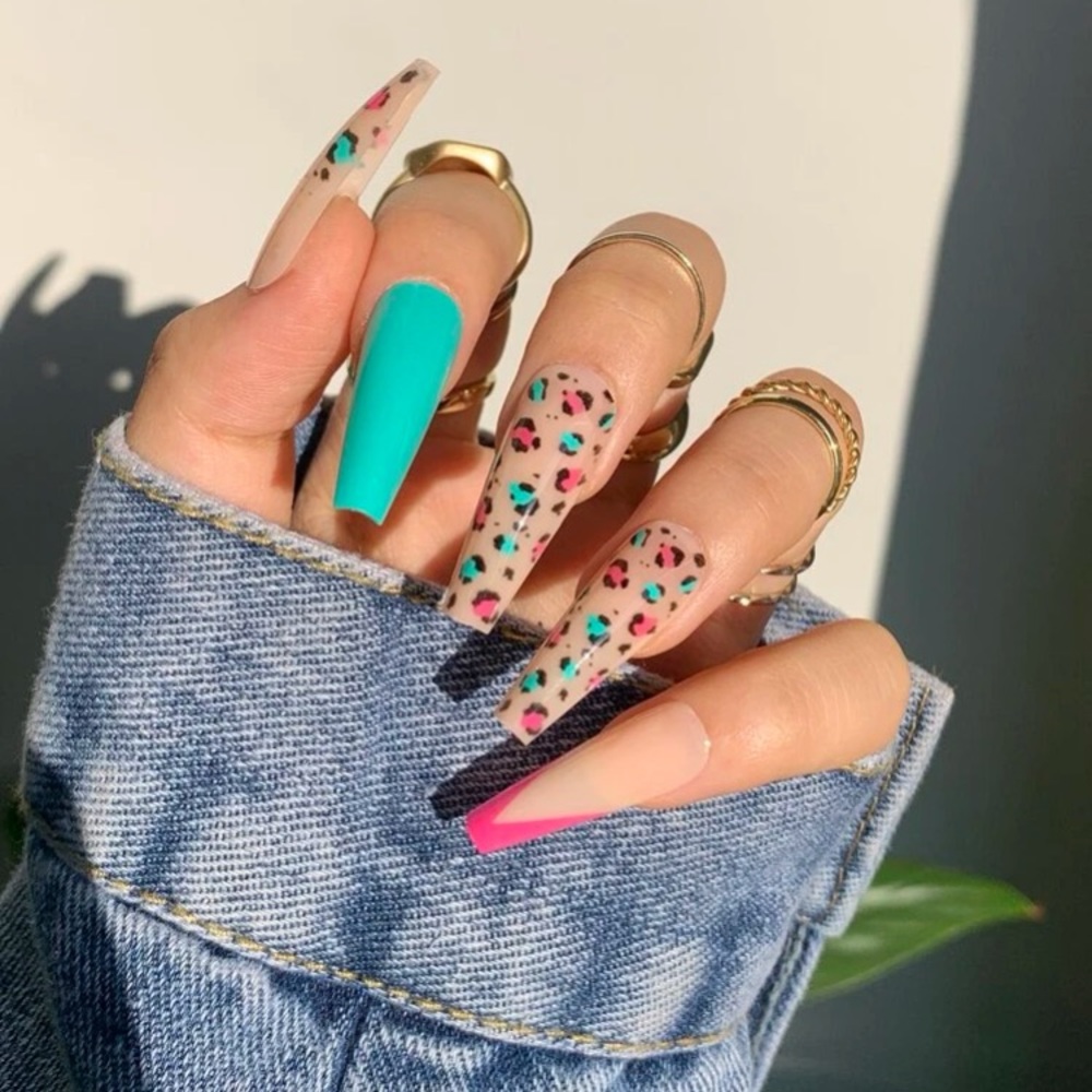 Fake nails